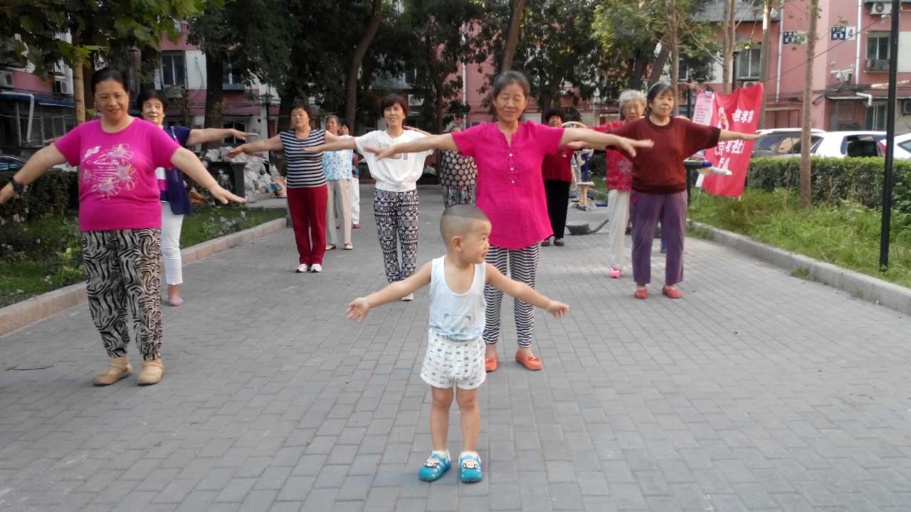 692410115.jpg